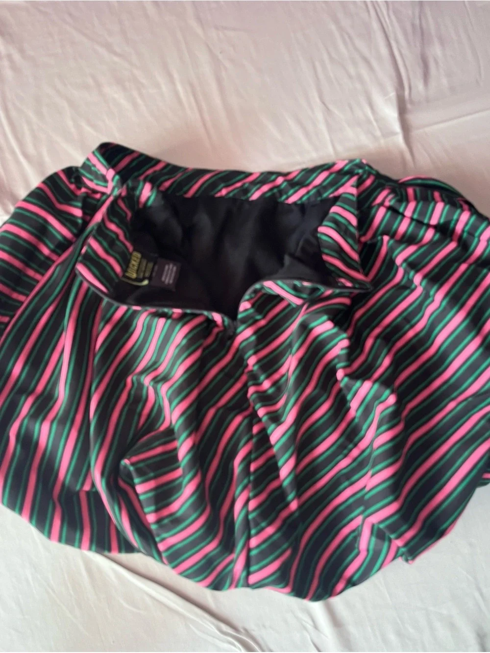 Kids(Tween)  Wicked Green Sweater & Skirt set with Pink Crest - Brand XXS /women